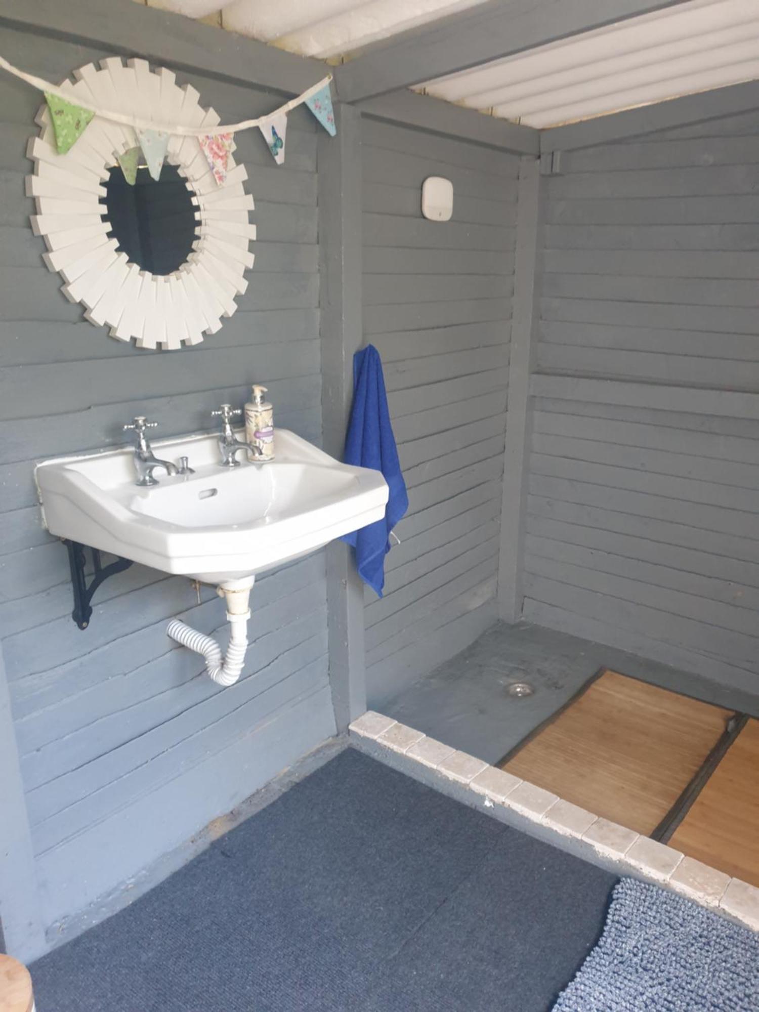 מלון Orgères-la-Roche Wildberry Glamping מראה חיצוני תמונה